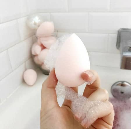 卵型メイクスポンジ 専用ケース