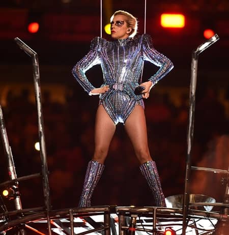 レディー・ガガ スーパーボウル ハーフタイムショー 51回 Lady Gaga Super Bowl Halftime Show Performance
