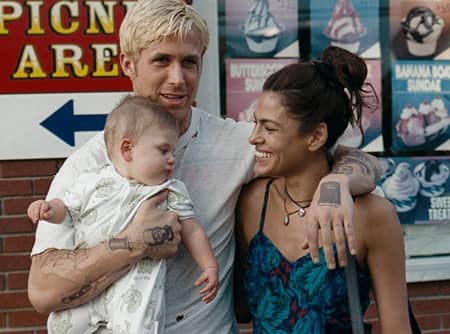 ライアン・ゴズリング　エヴァ・メンデス　映画　プレイス・ビヨンド・ザ・パインズ　Ryan Gosling Eva Mendes movie The Place Beyond The Pines