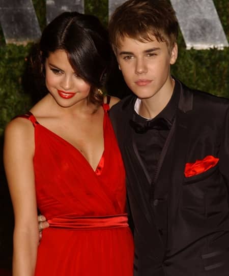 セレーナ・ゴメス　ジャスティン・ビーバー　交際　Selena Gomez Justin Bieber Relationship Girlfriend Boyfriend