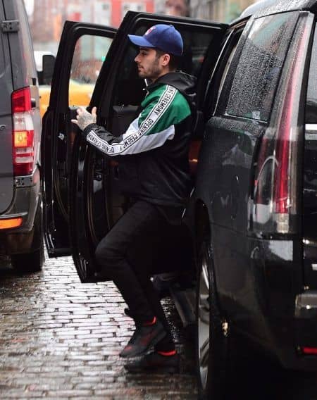 ゼイン・マリク　Zayn Malik ジ　キーホルダー　名前