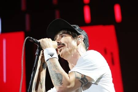 レッド・ホット・チリ・ペッパーズ　Red Hot Chilli Peppers 　スーパーボウル　前夜祭　Direc TV Now Super Saturday Night　2016年