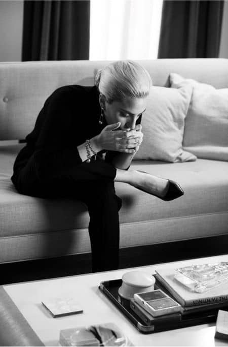 レディー・ガガ　Lady Gaga　ティファニー　Tiffany & Co.　スーパーボウル　アメリカンフットボール　広告　NY　放送