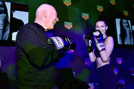 タグ・ホイヤー　Tag Heuer　ベラ・ハディッド　Bella Hadid　アンバサダー　就任　リンク　レディ　ボクササイズ　エクササイズ　NYFW　ファッションウィーク　NY