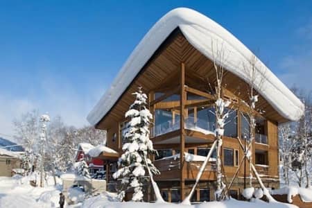ニセコ町 Niseko, Japan (Seshu Niseko Boutiques 5 Bedroom Chalet Jacuzzi)