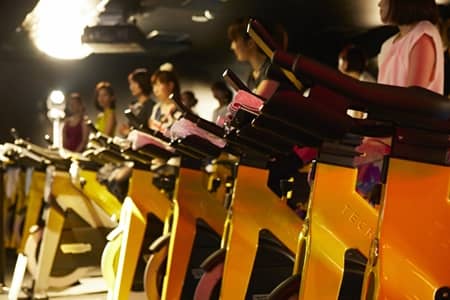 CYCLE & STUDIO R  Shibuya VR Cycling The Trip　バーチャルリアリティサイクリング