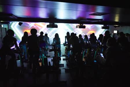 CYCLE & STUDIO R  Shibuya VR Cycling The Trip　バーチャルリアリティサイクリング