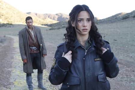 エメラルドシティ Hulu 日本 放送 ターセム・シン オズの魔法使い Emerald City Oz