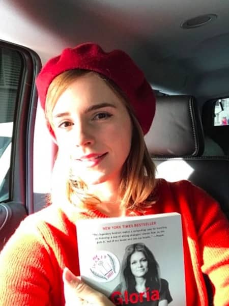 エマ・ワトソン　フェミニズム　フェミニスト　本　国際女性デー　Emma Watson Feminist Book National Womans Day