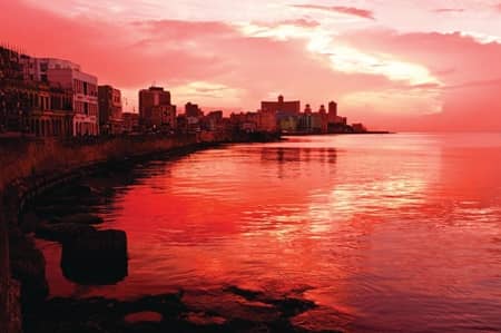 ボビイブラウン　Bobbi Brown　ハバナコレクション　コーラルピンク　限定アイテム　3月17日発売　キューバ