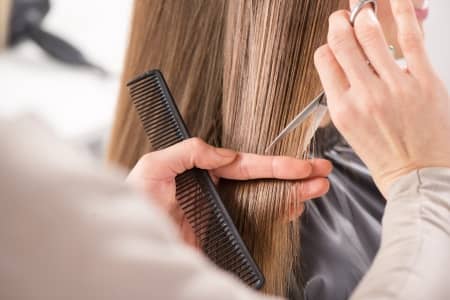 ヘアカット　ヘアと名前　関係性　研究結果