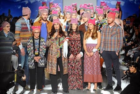 ミッソーニ　Missoni　プッシーハット　社会的メッセージ　フィナーレ　コメント　女性の人権運動　女性のマーチ