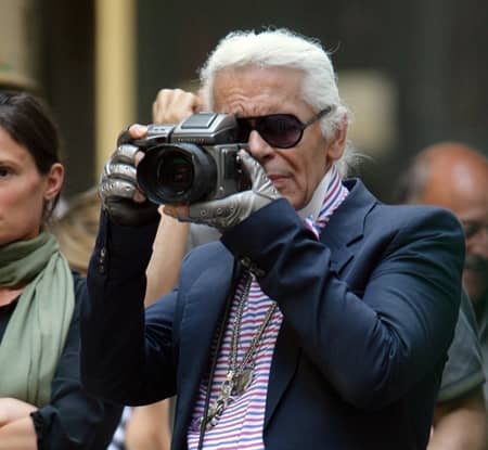 カール・ラガーフェルド Karl Lagerfeld カメラ発明記念日 3月19日 フォトグラファー カメラマン モデル 撮影